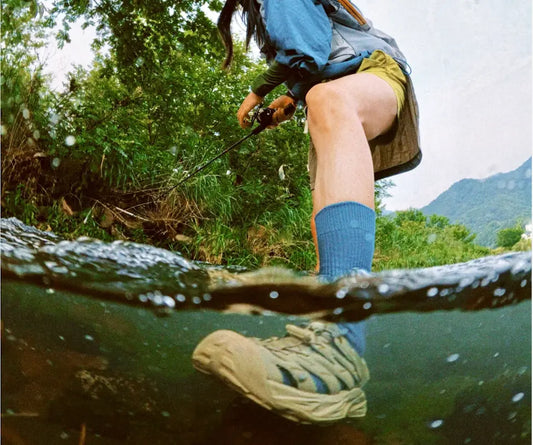 Women’s Waterproof Socks: Are Liner Socks Necessary? - Konugo