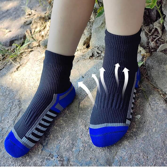 Why Waterproof Socks for Kids Are Essential for Every Outdoor Adventure
